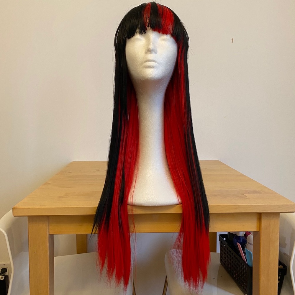 RESERVED FOR HOLLIANMCHENY Red and Black Layered Synthetic Wig